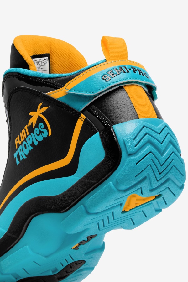 גברים Grant Hill 2 X Semi-pro Fila מותג שחור/צהבהב/זיניה