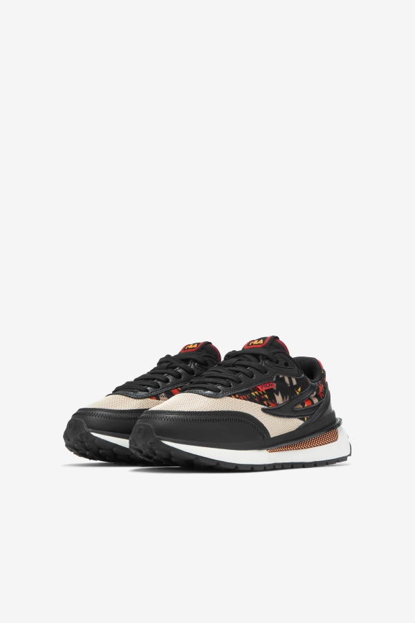 Black/Oxford Tan/White Fila RNU לילדים גדולים יותר