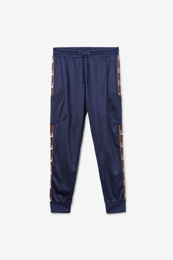 מכנס ג'קסון בתור Peacoat