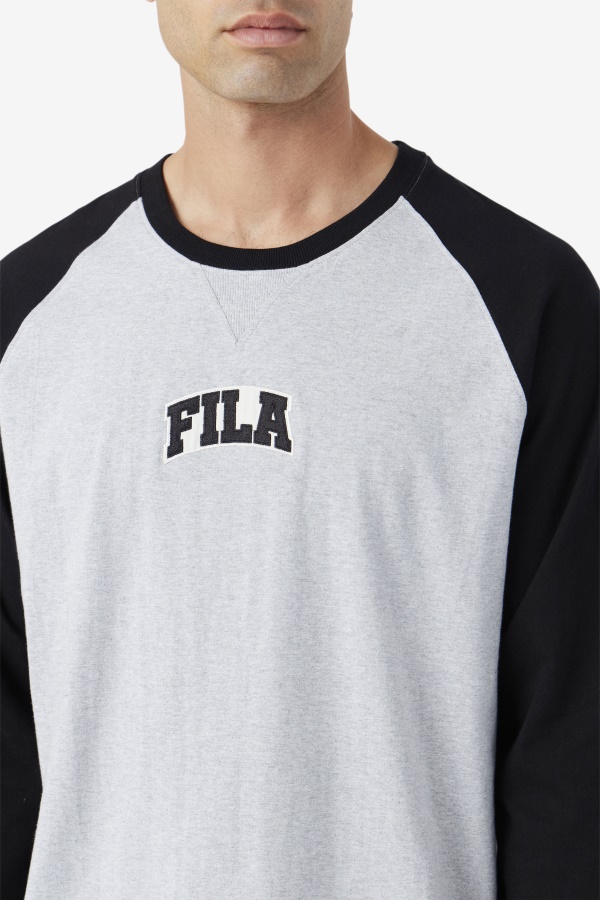 Chet Raglan Tee Fila אפור בהיר חוואר/שחור