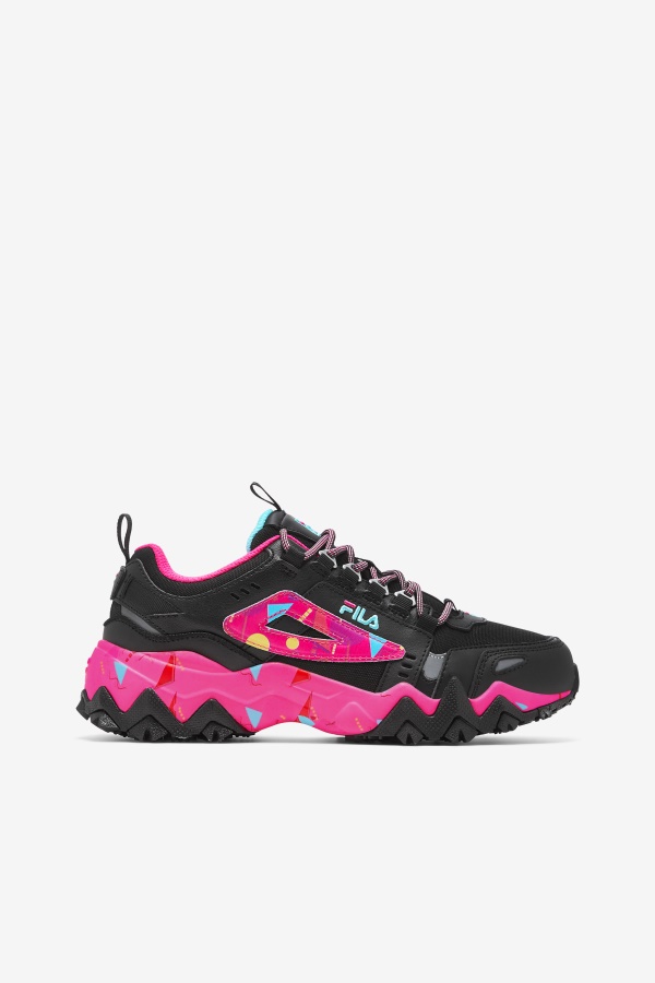 Fila נשים Oakmont Tr שחור/ורוד Glo/bluefish