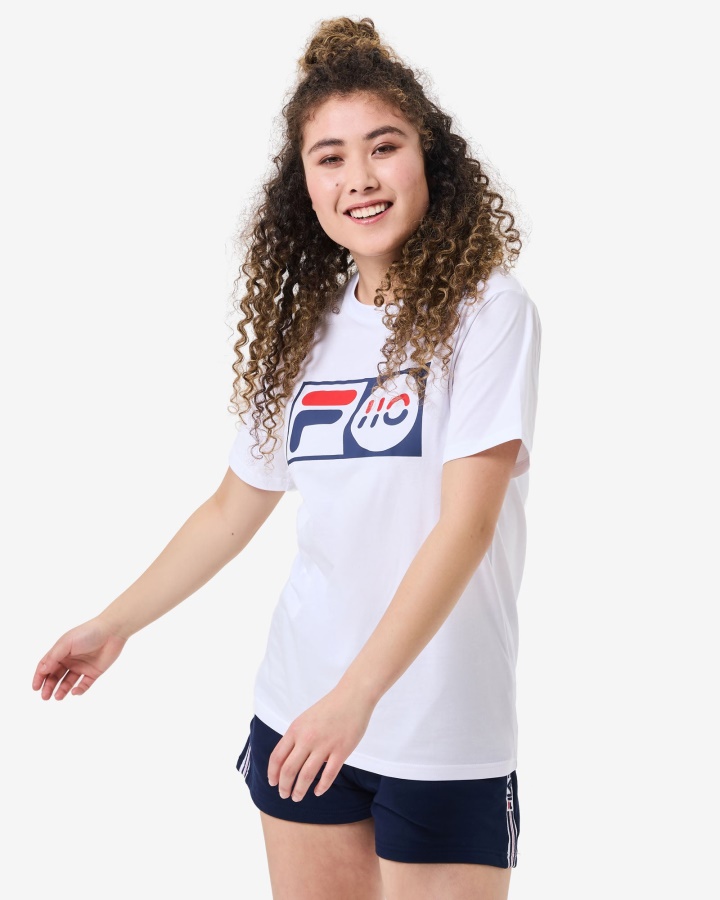 טי יוניסקס ליום השנה פילה ווייט